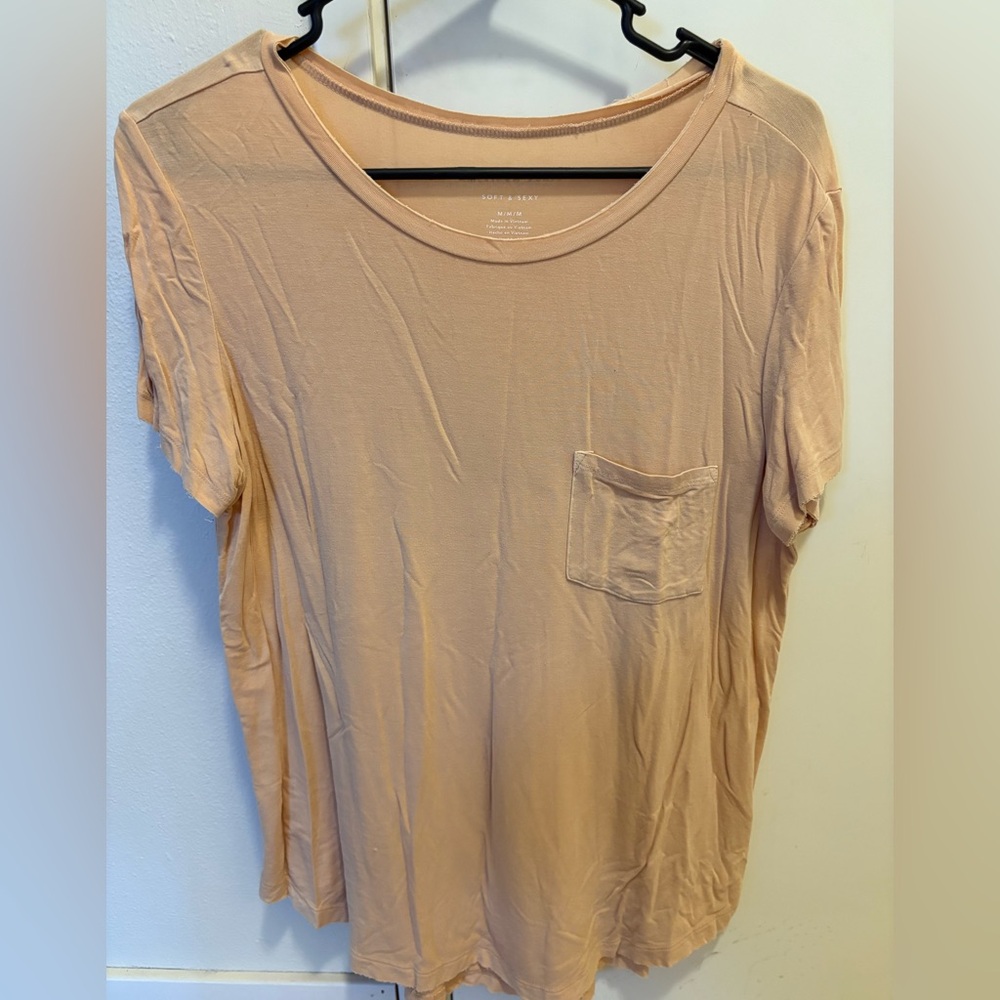 American Eagle Outfitters Cream Relaxed T-Shirt